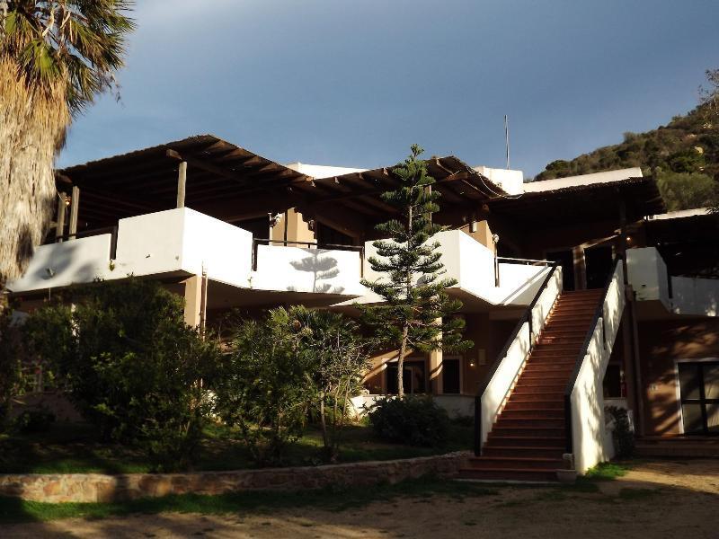 Hotel L'Oleandro Villasimius Exteriör bild