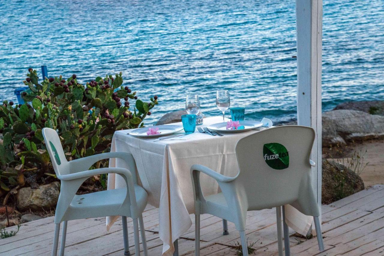 Hotel L'Oleandro Villasimius Exteriör bild